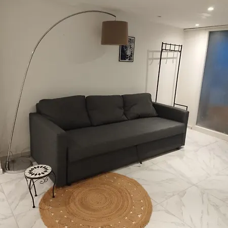 Marché De Noël, 15 Minutes Du Centre De Strasbourg *